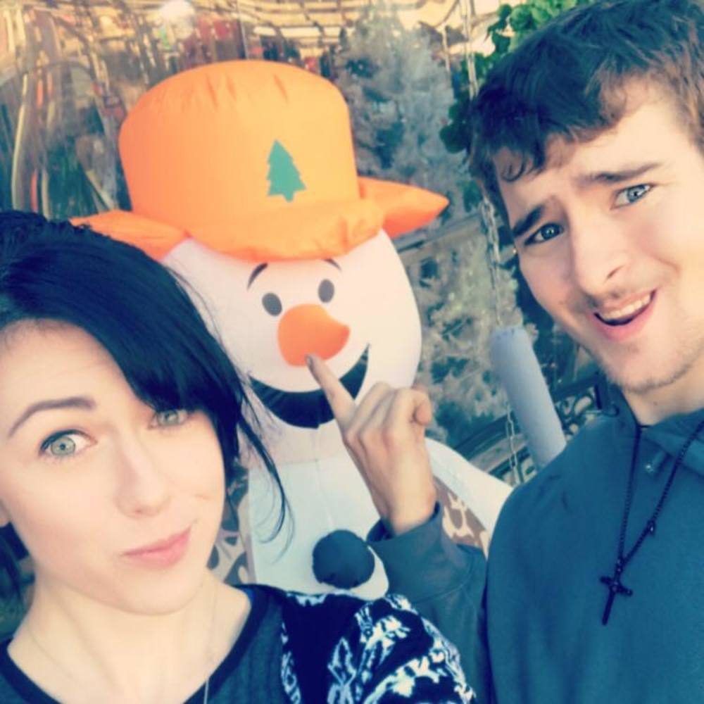 Meet your Posher, Sidney